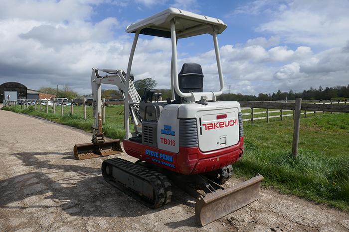 Used 2009 TAKEUCHI TB016