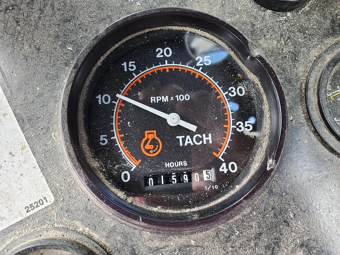 Used Tyler Patriot XL Sprayer - 1600 hrs