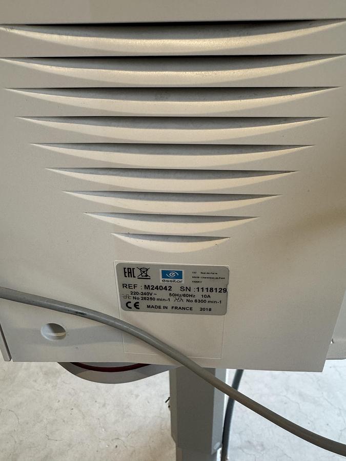 Refurbished 2018 Essilor Mr blue 2.