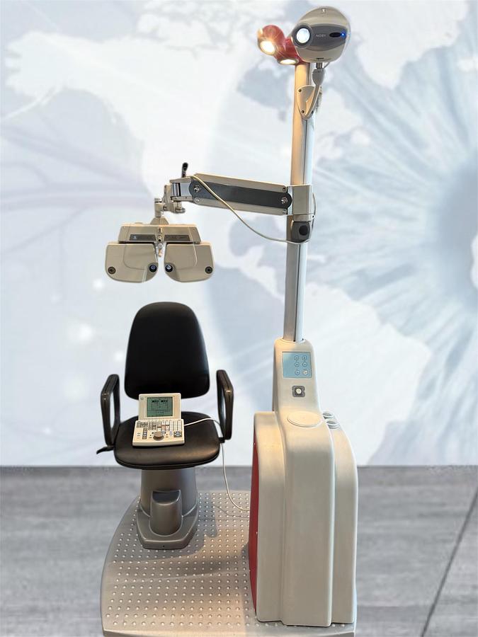 Refurbished Nidek RT-2100