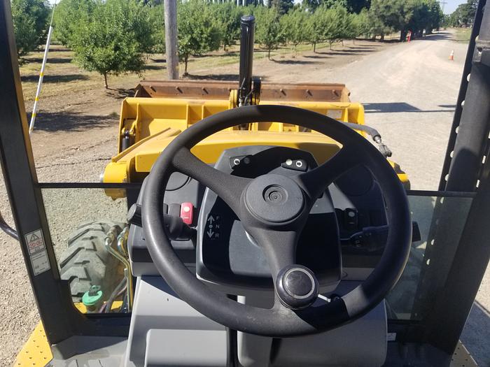 Used 2012 CATERPILLAR 420F