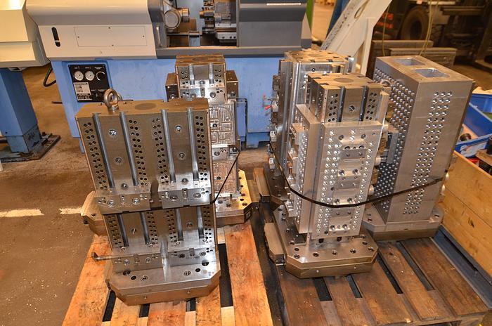 Used D35 - Various Fixtures Cubes - Palletes