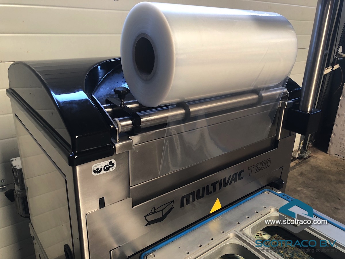 Used Multivac T250 MAP-traysealer. Semi-automatic, excellent condition.