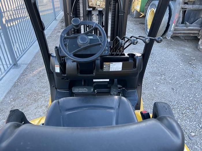 Used 2011 Yale GLC060VX Forklift