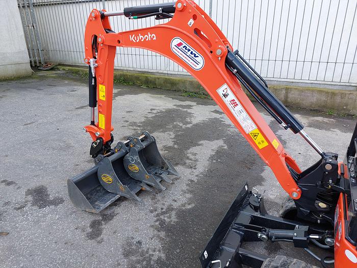 Kubota U17-3a