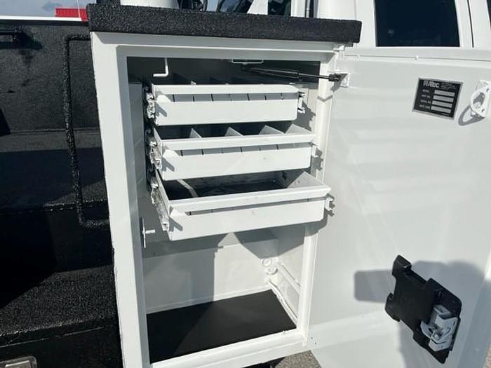 Used Altec AT40-G Bucket Boom on 2015 Ford F550 4x4 Extended Cab Utility Bucket Truck