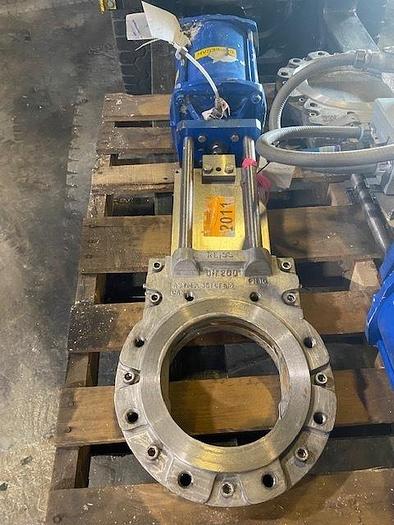 Used 8" REISS PNEUMATIC KNIFE GATE VALVE   S/S