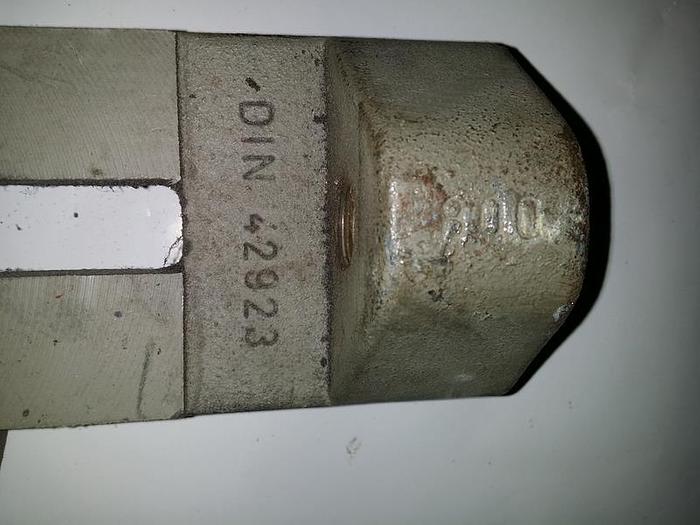 D'occasion Rails de serrage moteur, fonte, 900mm