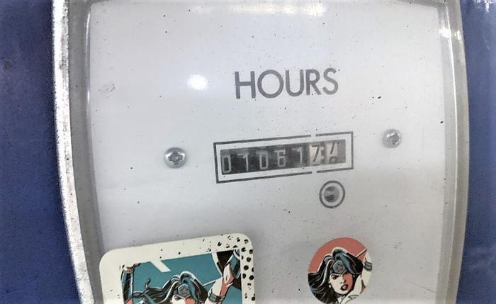 Very good 1999 Bronco fixed table