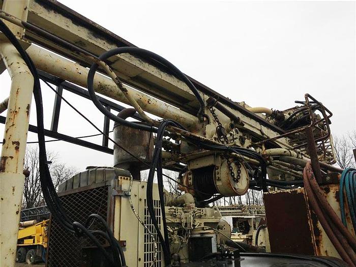 Used 1980 Ingersoll-Rand TH10 Drill Rig