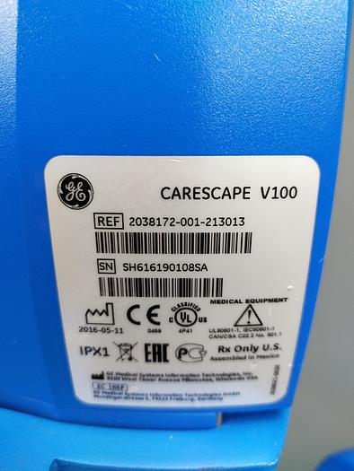 Gebraucht GE Carescape V100 Vitalparameter-Patientenmonitor auf Dinamap Rollstand