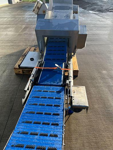 Used 2011 Fortress Phantom metal detector / Easiweigh checkweigher combination unit with retractable-belt