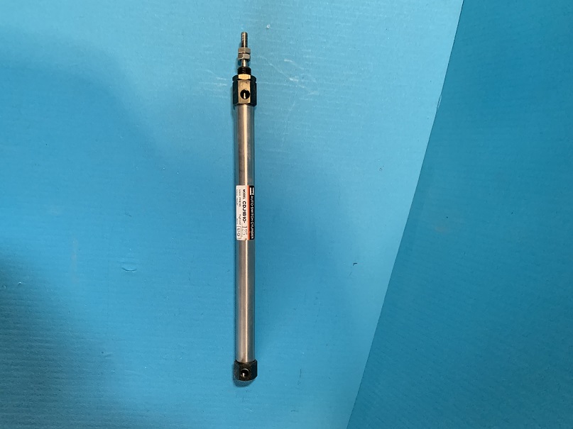 Used SMC Auto Switch Cylinder CDJ1B10-125