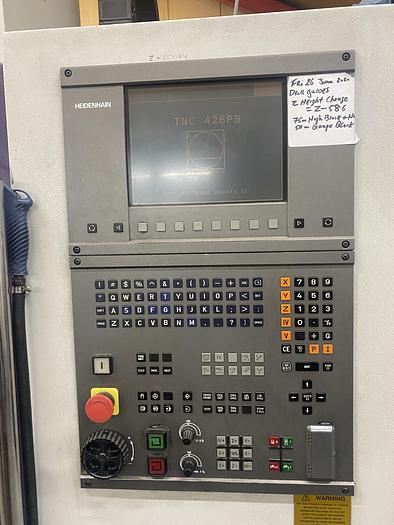 Used 1999 Bridgeport VMC 600/22 Digital Machining Center