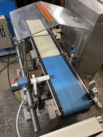 Used Loma LCW 3000 check weigher 