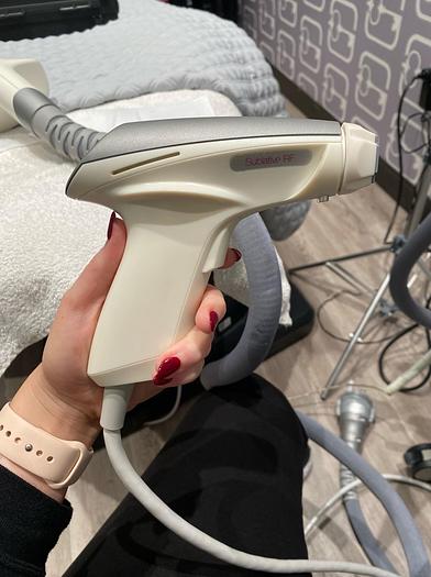 Used 2019 Syneron / Candela Elos + w/ 4 hand Pieces: Sublime, Sub RF, SRA Mini, SRA Plus