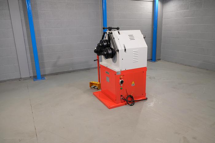 MACH-ROLL 50mm shaft section roller