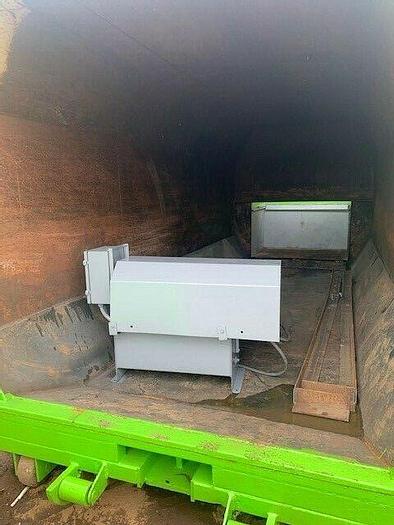 Refurbished 35 YD PTR Self Contained Compactor Model 350