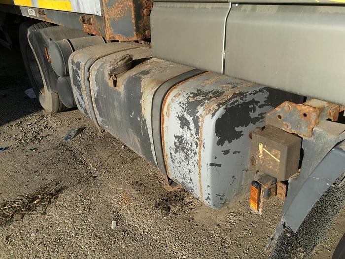 Used 2001 DAF 95 xf 380 euro 3 manual