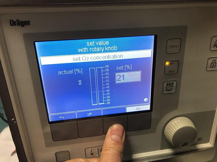 Used Dräger Caleo Babyinkubator, Software Version 2.11