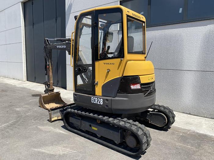 Usato 2013 VOLVO ECR 28