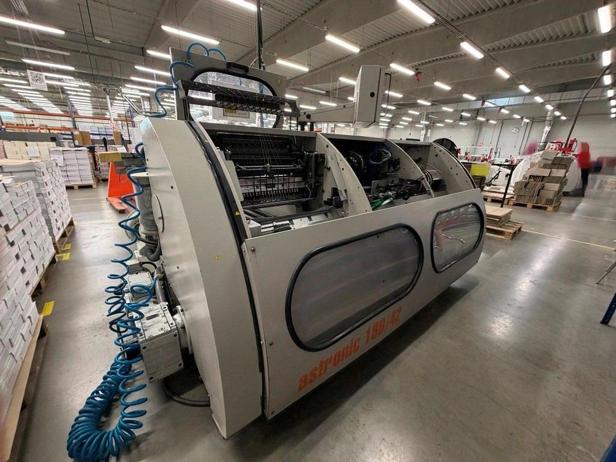 Used Meccanotecnica sewing machine Aster Astronic 180/42 (2006)