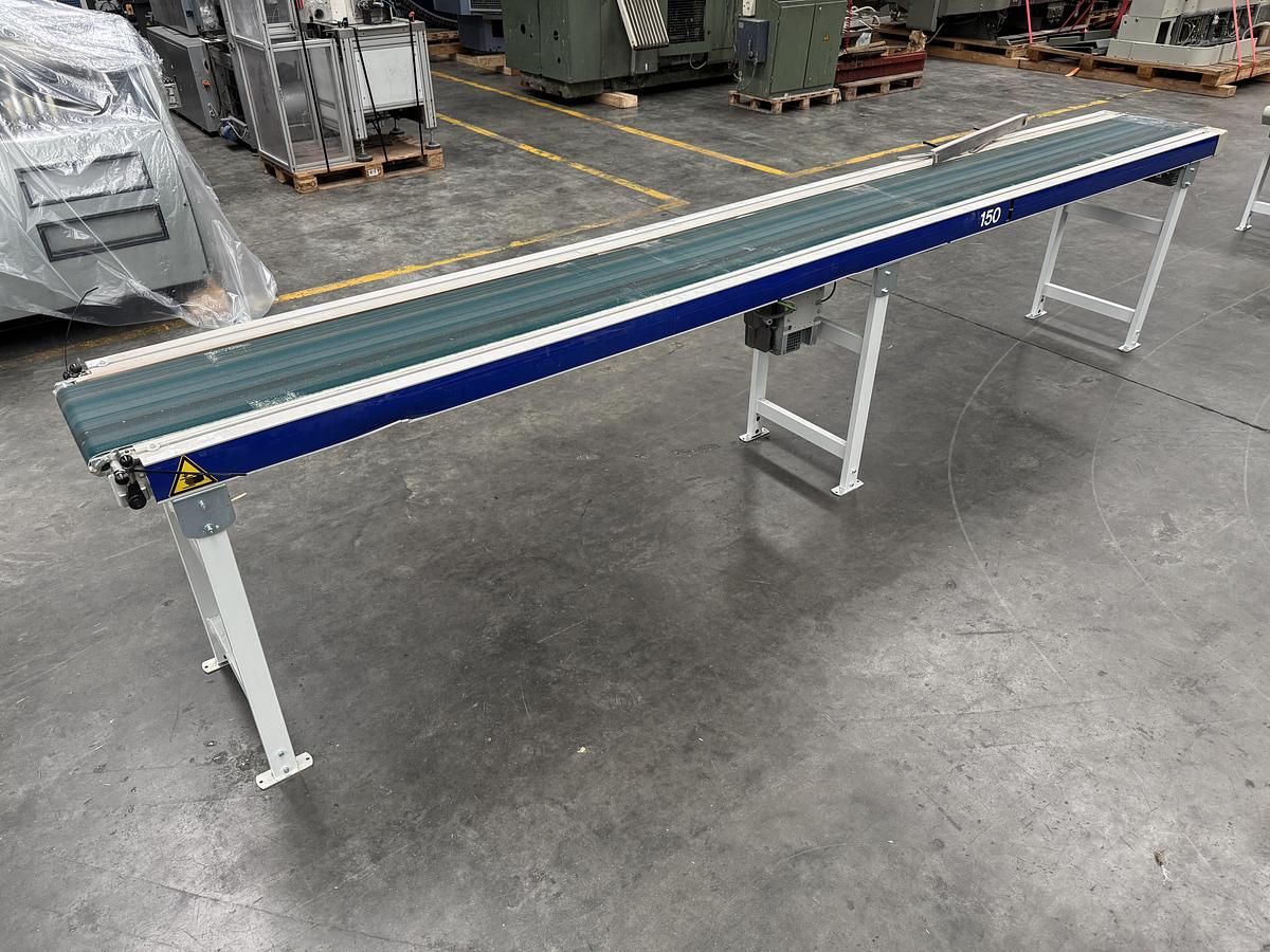 Used Kolbus straight conveyor