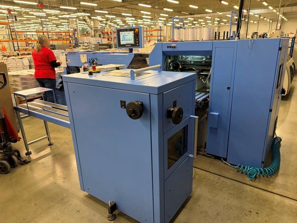 Used Müller Martini sewing machine Ventura MC (3215) (2016)