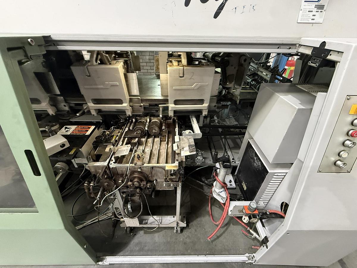 Used Müller Martini Tigra (1570) (2003)