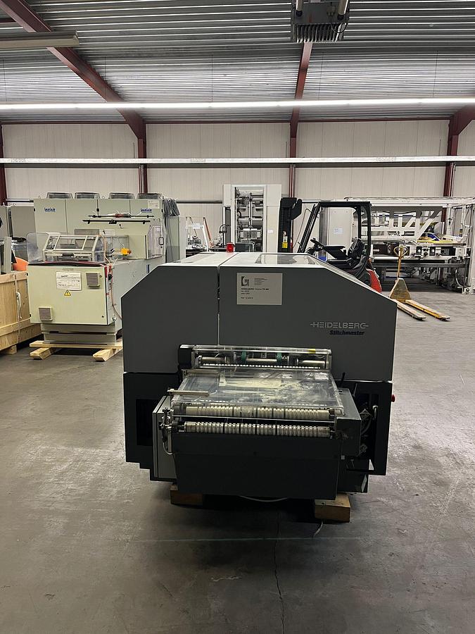 Used Heidelberg trimmer TR 400 (2002)