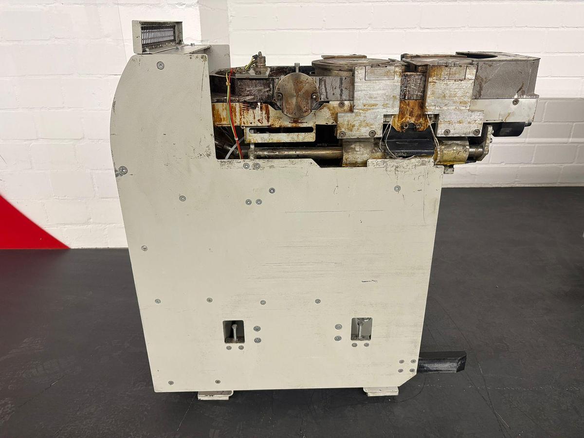 Used Kolbus Hotmelt side gluing unit (2005)