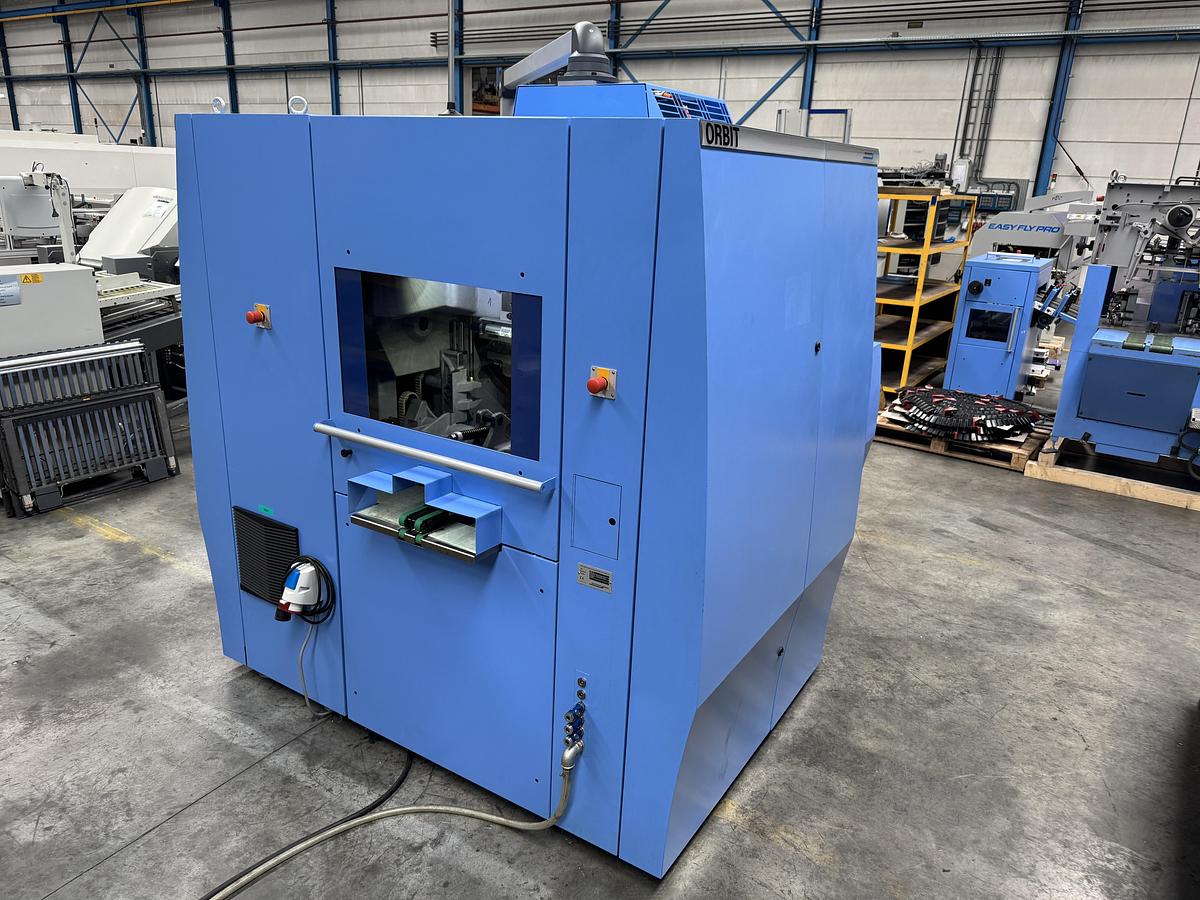 Used Müller Martini three knife trimmer Orbit (3675) (2009)