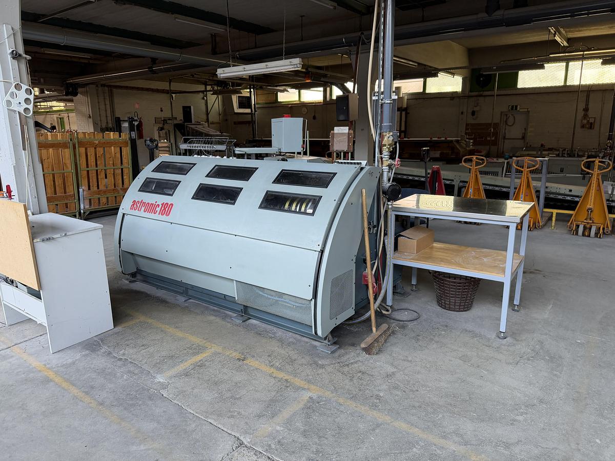 Used Meccanotecnica Astronic 180 (2000)