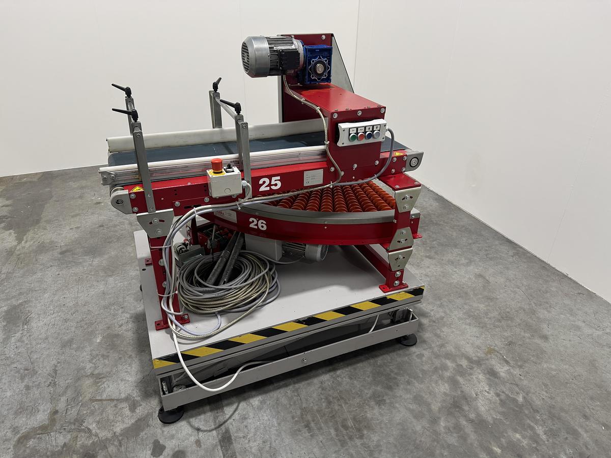 Used Solema Straight and 90° conveyor system, with lifting table (no1)