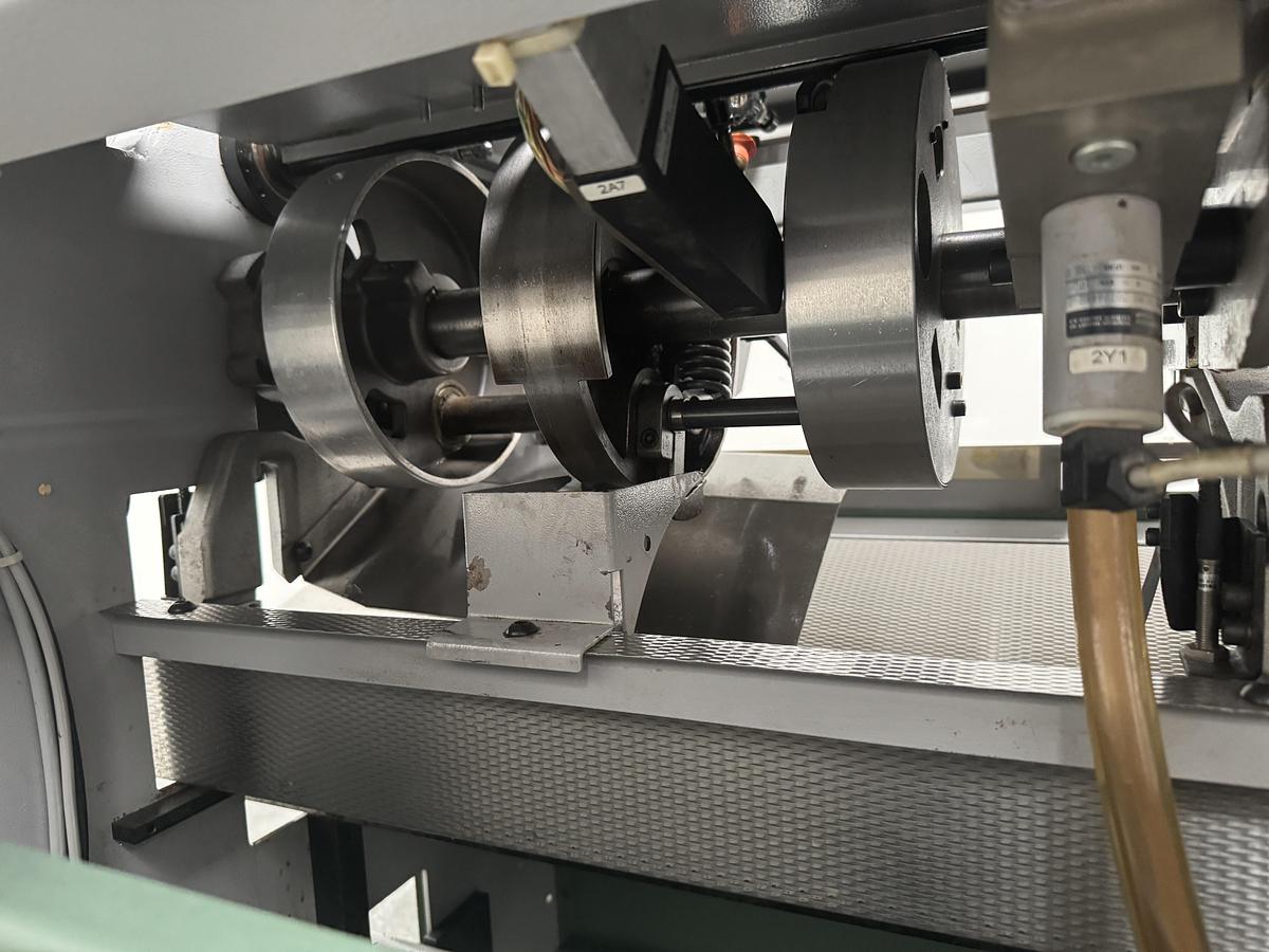 Used Müller Martini element 1571 (2003)