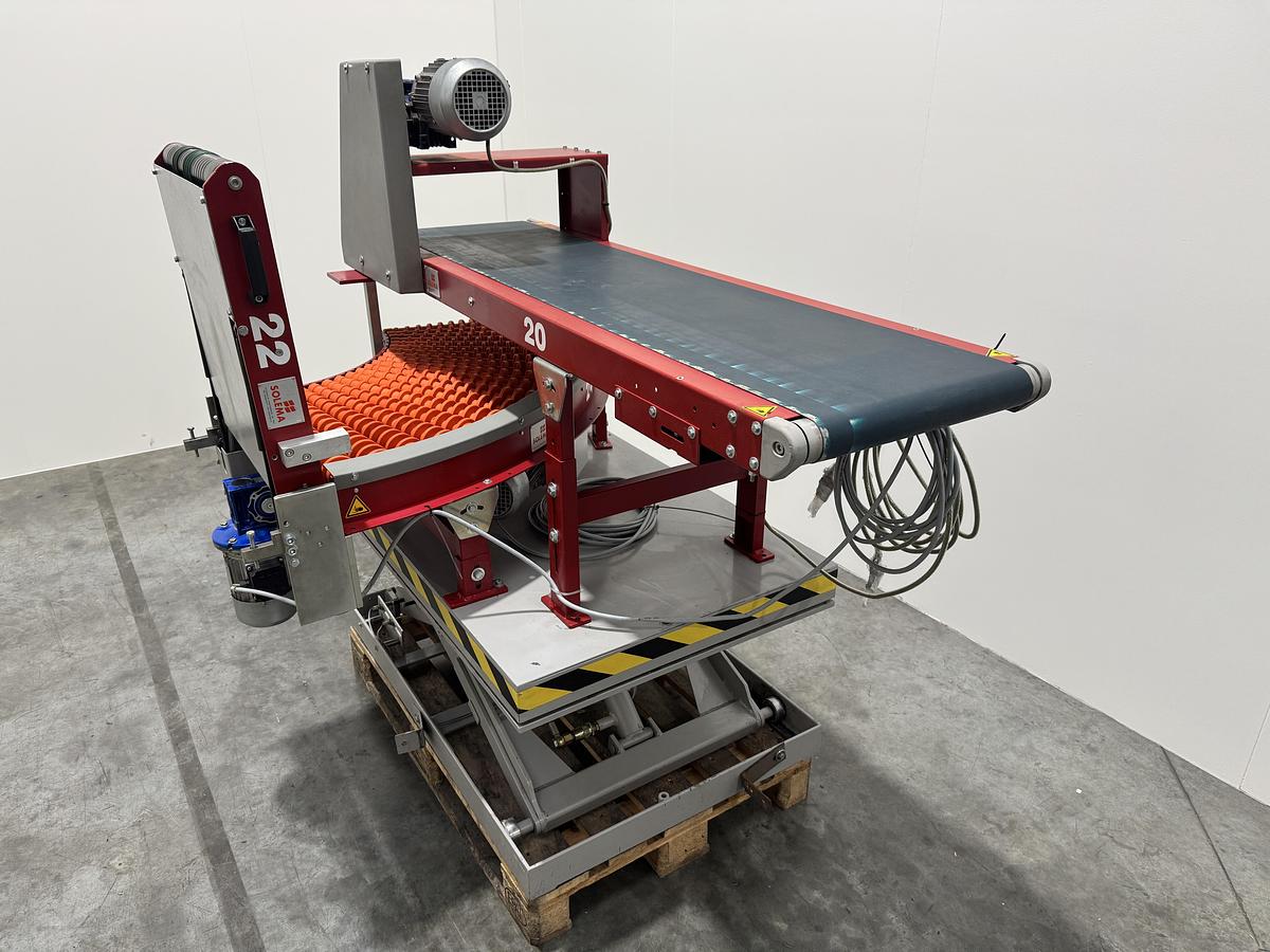 Used Solema Straight and 90° conveyor system, with lifting table (no2)