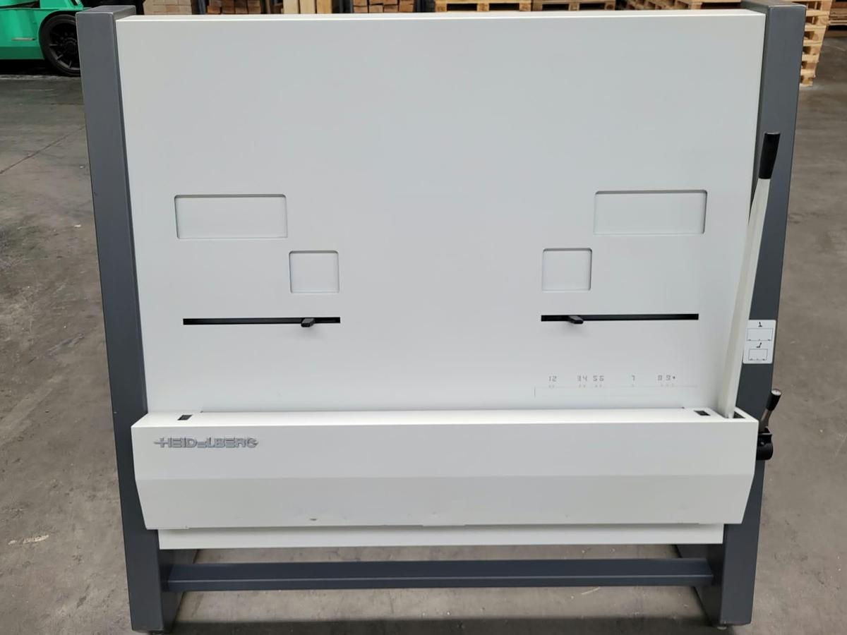 Used Heidelberg plate punch (2009)