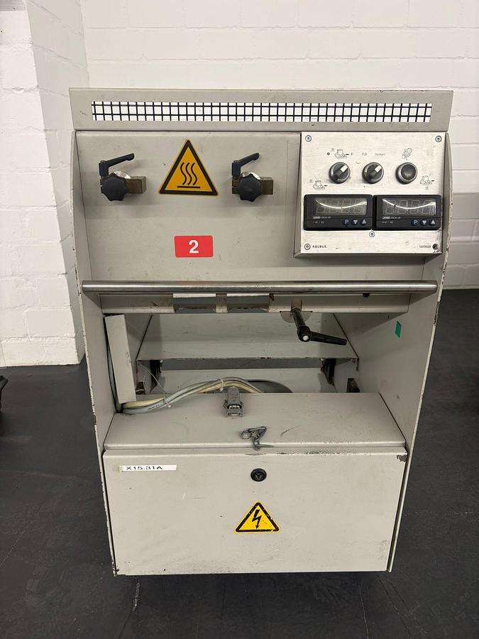 Used Kolbus PUR + EVA Spine gluing unit (2005)