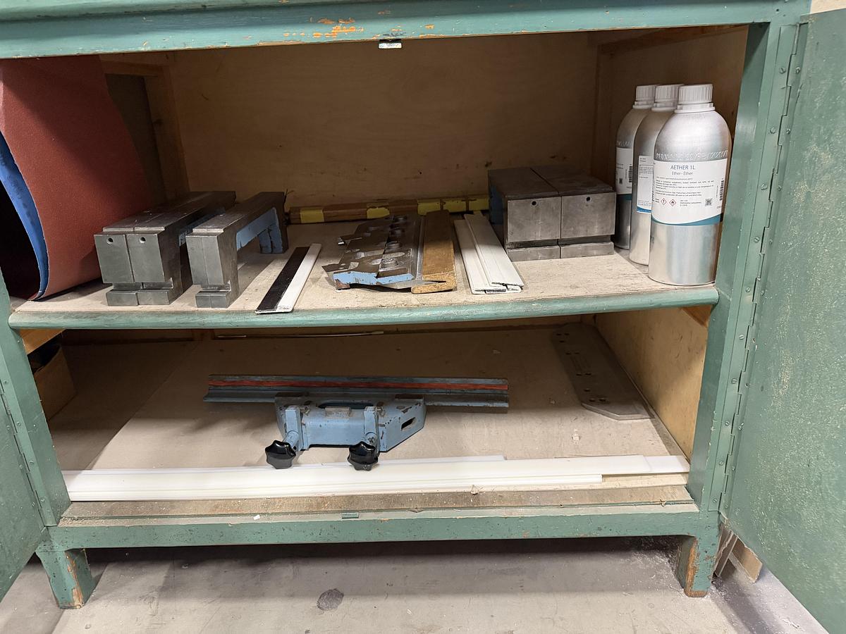 Used Wohlenberg three knife trimmer 44 FO (+/- 1982)
