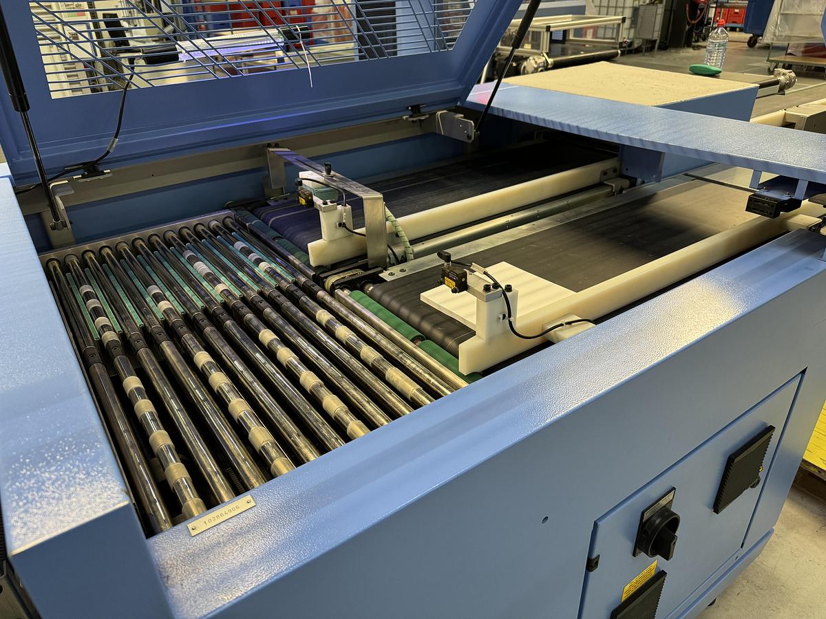 Used Müller Martini Diamant MC (2010)