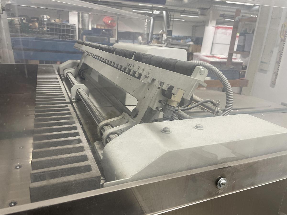 Used Polar guillotine 115 ED (2002)
