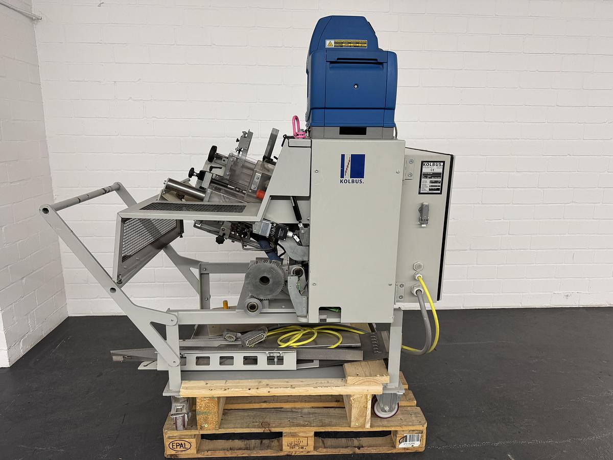 Used Kolbus card gluer KK 841 (2011)