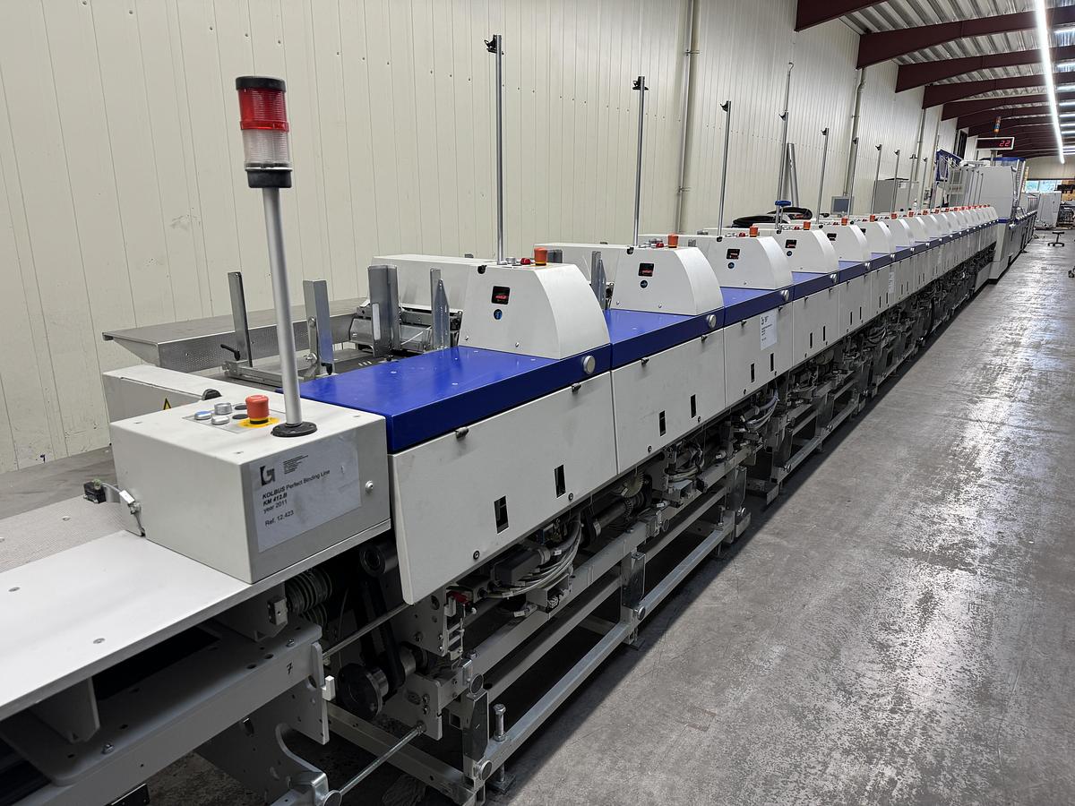 Used Kolbus perfect binder KM 412.B (2011)