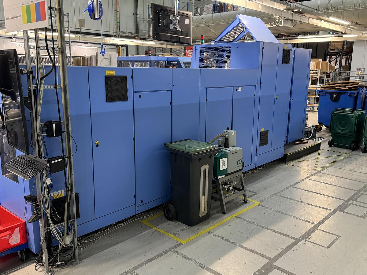 Used Müller Martini Diamant MC (2010)