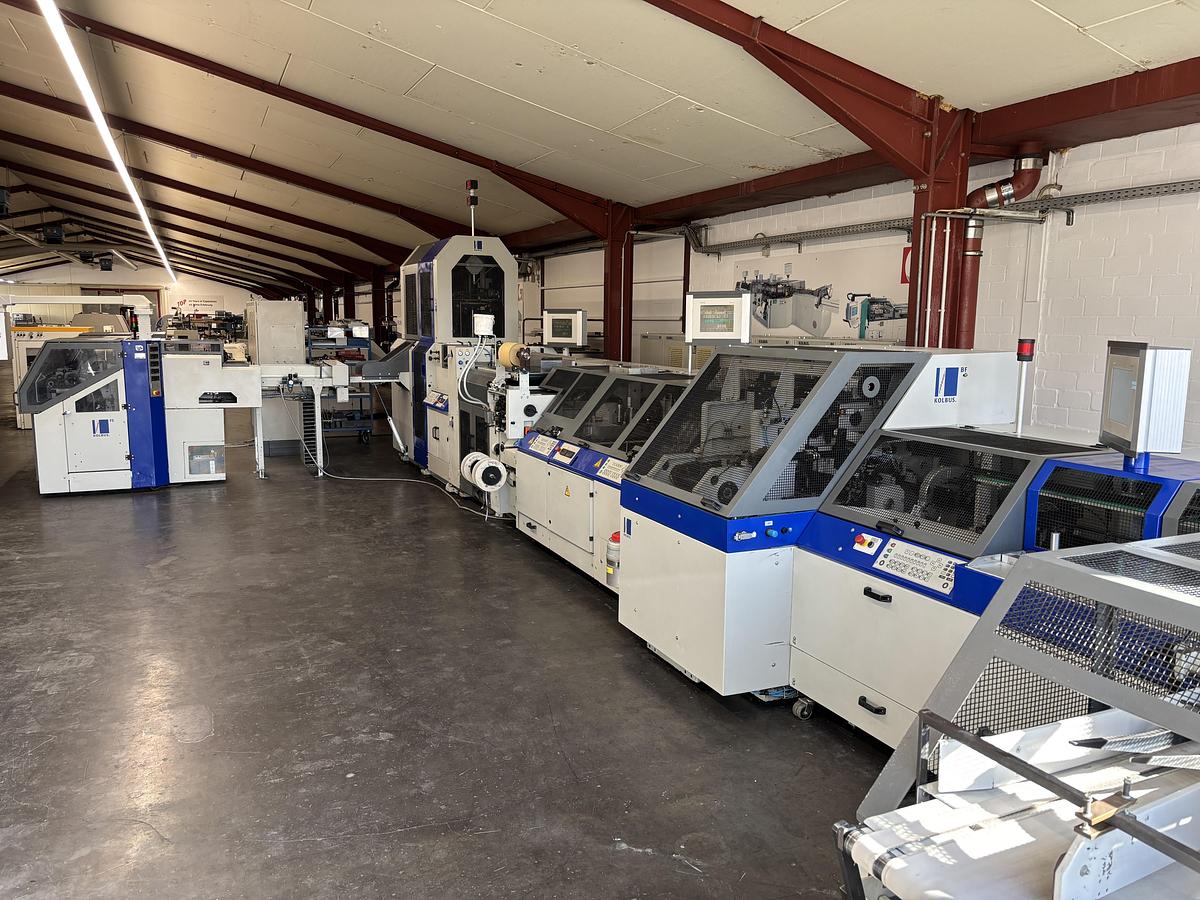 Used Kolbus hard cover book line BF 527 + FE 604 + DS 391 (2004)