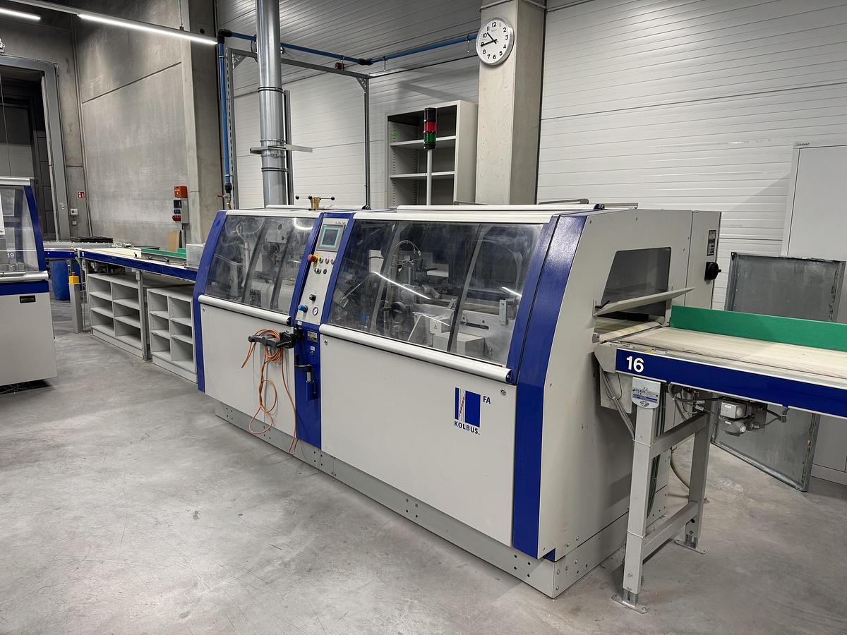 Used Kolbus perfect binder KM 610.A (2016)