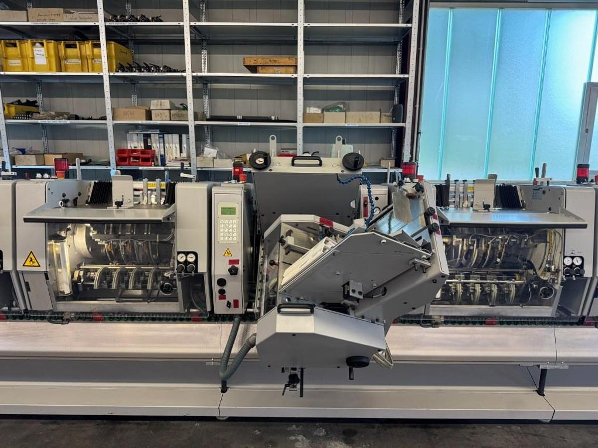 Used Müller Martini saddle stitcher Prima Amrys (2001) - Upgraded by Müller Martini 2018