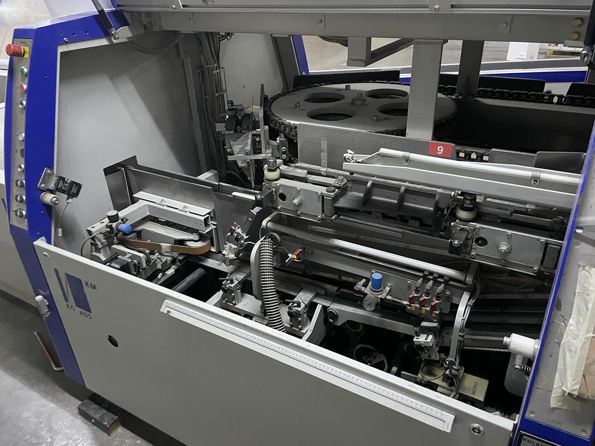 Used Kolbus perfect binder KM 600 (2011)