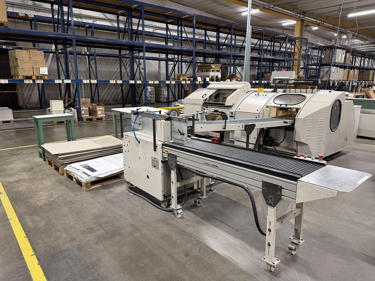 Used Meccanotecnica sewing machine Aster 220 SAO (2005)