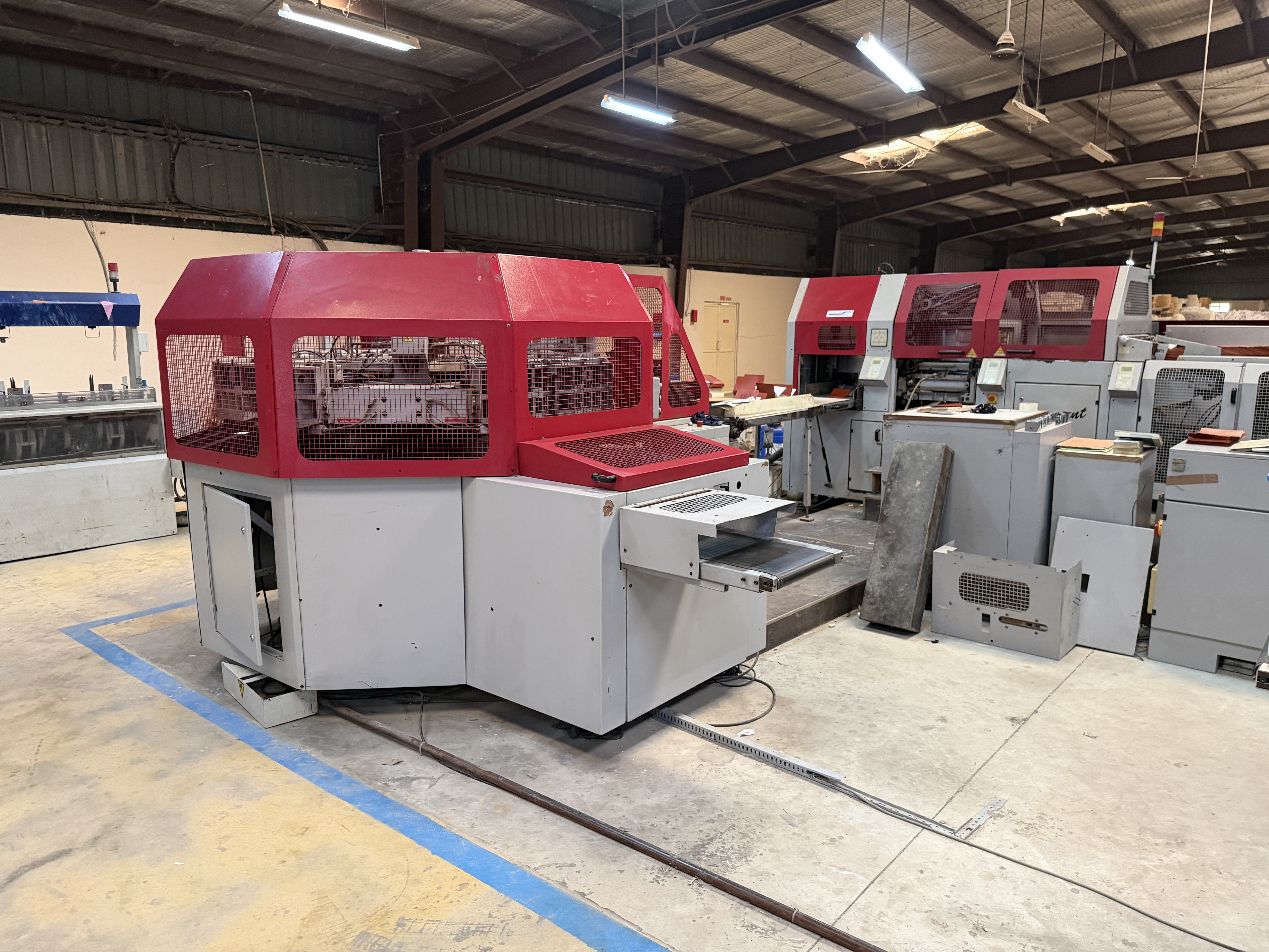 Used Müller Martini - VBF hard cover book line Diamant (2001)